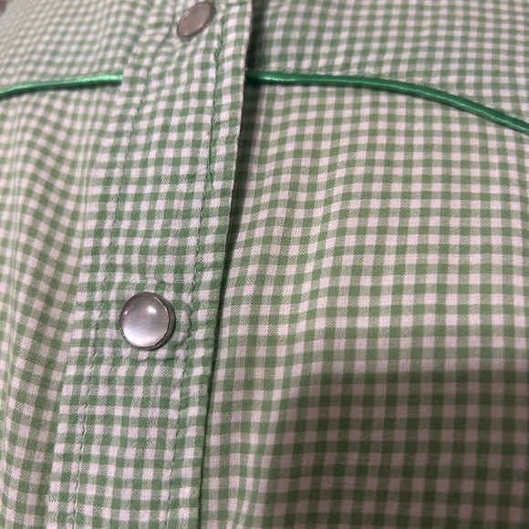 Levi's Green Checkered Button Down Shirt - Picture 7 of 8